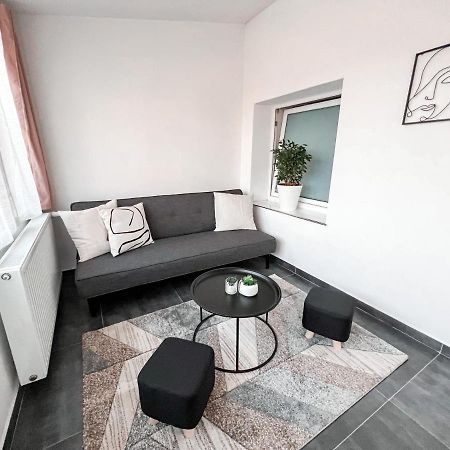 Williams Apartments Praga Esterno foto